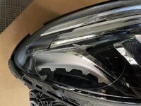 БУ LED адаптивную фару на Mercedes Benz GLE 250 D